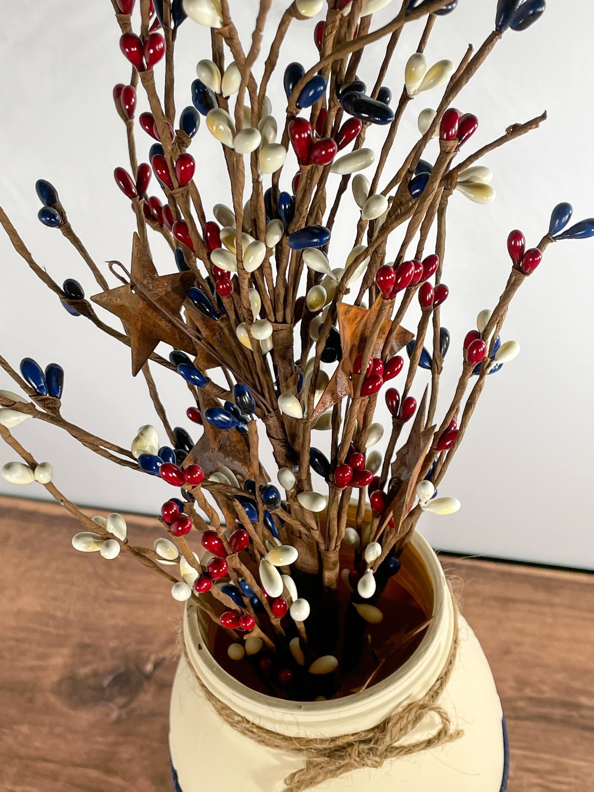 American Flag Mason Jar / 4th of July Centerpiece / Mason Jar Centerpiece / Painted Mason Jars