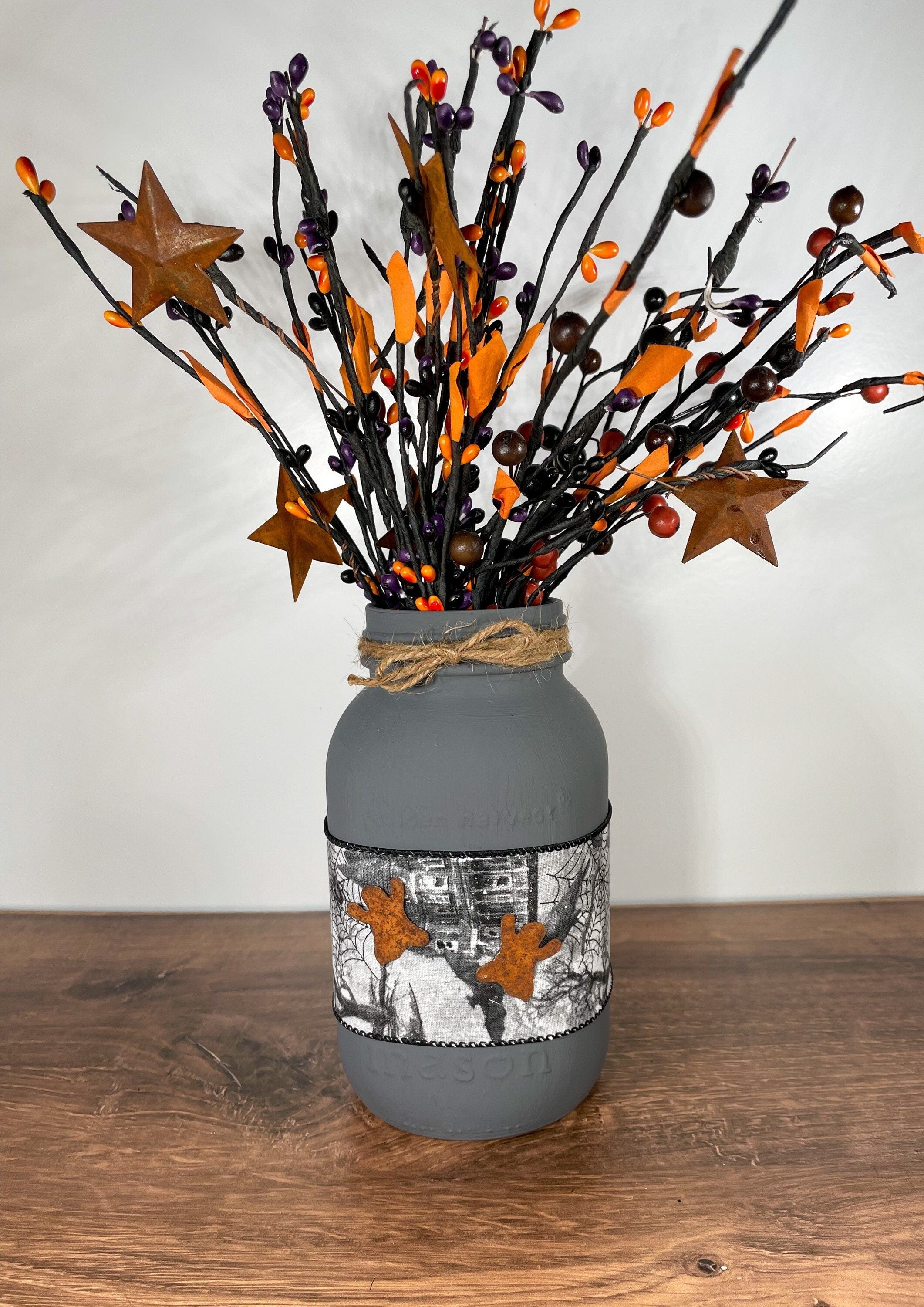 Halloween Mason Jar / Mason Jar Centerpiece / Halloween Decor / Painted Mason Jar