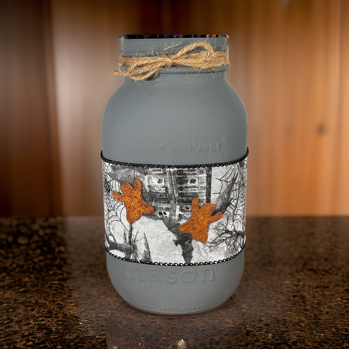 Halloween Mason Jar / Mason Jar Centerpiece / Halloween Decor / Painted Mason Jar