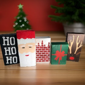 Christmas Santa Wood Shelf Blocks