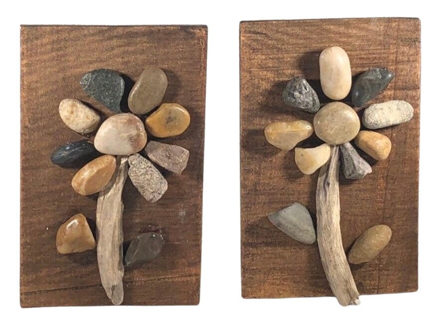 Lake Rock & Driftwood Art Flower Signs