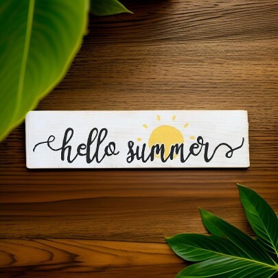 Hello Summer Wall Sign