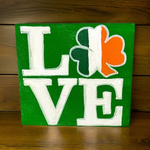 Irish LOVE Shelf Sign