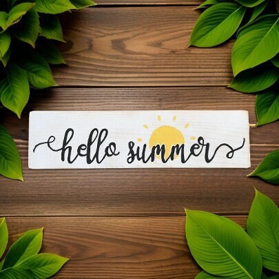 Hello Summer Wall Sign
